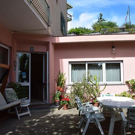 Hotel Pozzuolo Celle Ligure Buitenkant foto