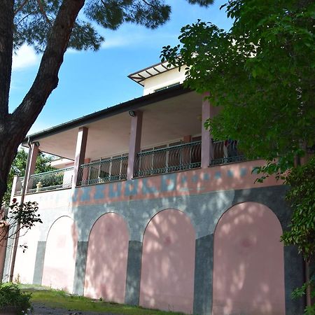 Hotel Pozzuolo Celle Ligure Buitenkant foto