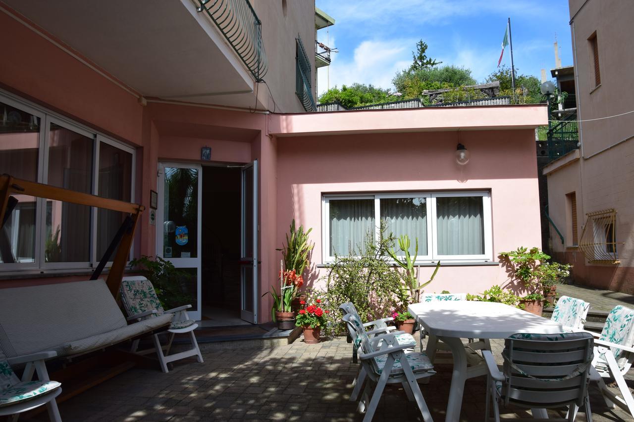 Hotel Pozzuolo Celle Ligure Buitenkant foto